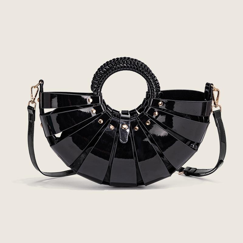 Red Bag for Women 2026 New Niche Hollow Inner Bag Shell Bag Internet Celebrity Basket Handbag Textured Crossbody Bag