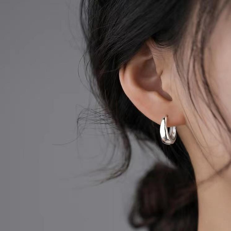 Sterling Silver Polished Circle Hoop Earrings: Minimalist High-End Round Ear Cuffs for Women