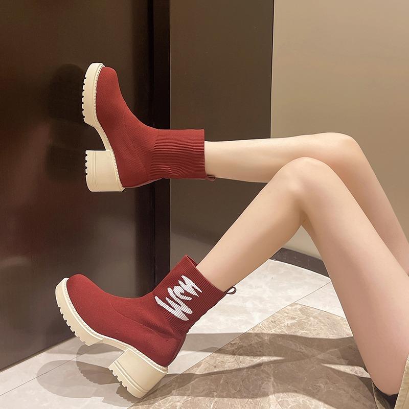 Fashion 2024 New Platform Boots Chunky Black Sneakers Women Trend Platform Designer Boots Fashion Platform Ankle Boots Shoes for Women