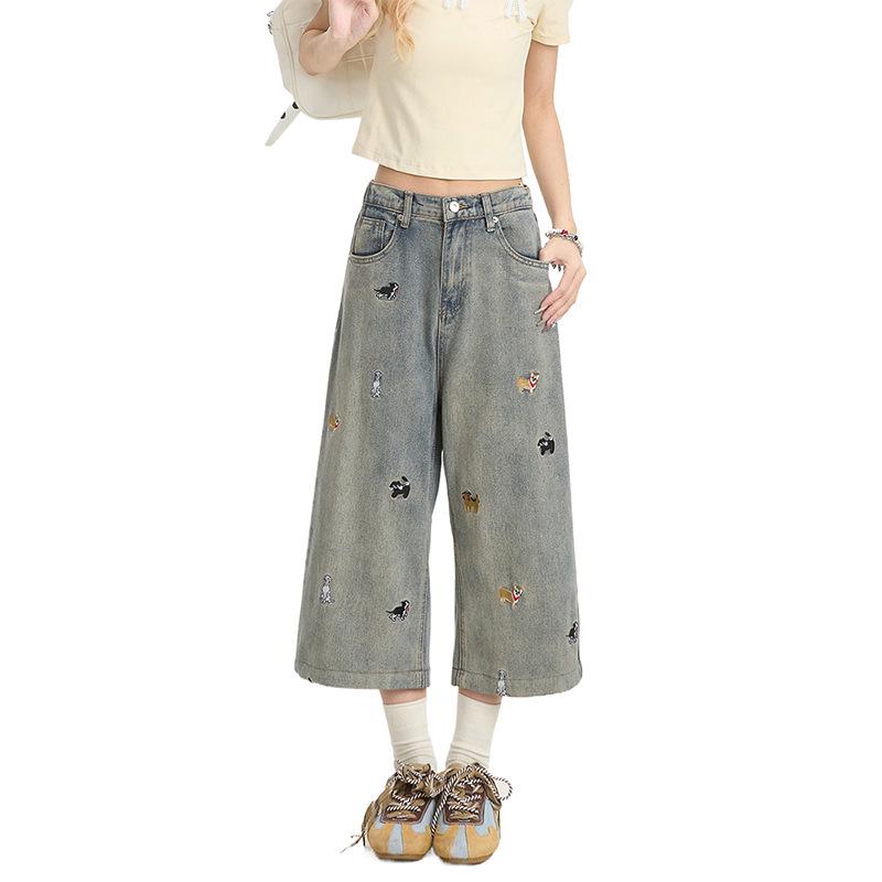 Women's Slimming Plus Size Embroidered Denim Capri Pants - Summer 2025 Wide-Leg Design for Pear-Shaped Body