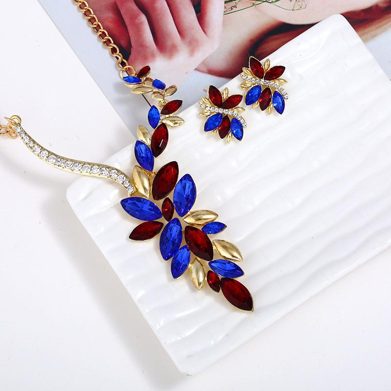 Creative Exaggerated Jewelry, Long Alloy Full Diamond Necklace Earrings Set