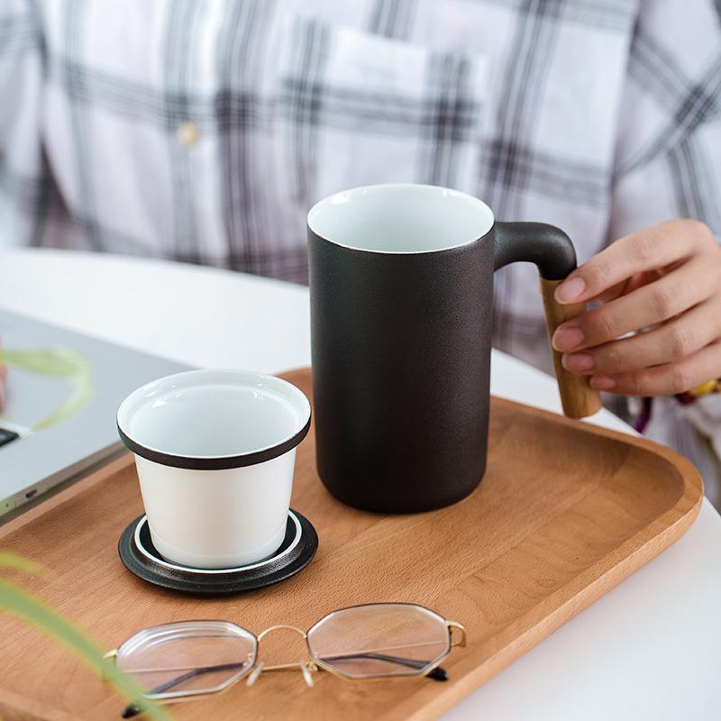 Japanese Style Stoneware Ceramic Mug With Filter Wooden Handle Flower Tea Cup with Lid Tea Water Separation Drinkware Gift