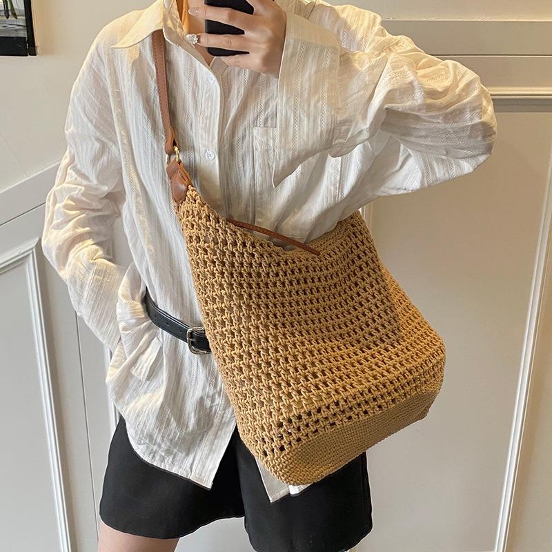 Hollow Woven Bag Women's Summer New Seaside Vacation Beach Bag Large Capacity Shoulder Messenger Tote Bag