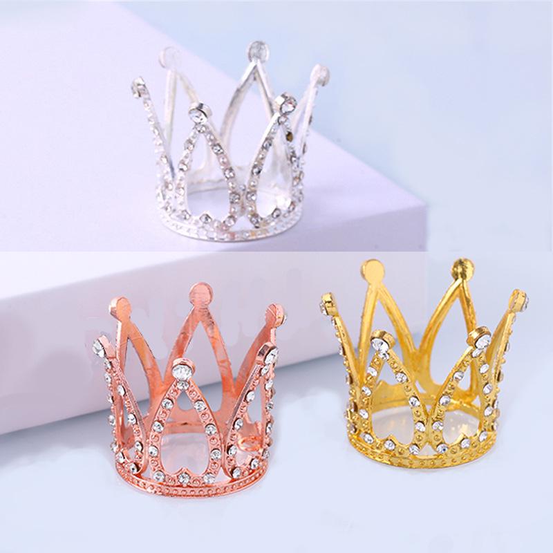 

Стразы Персиковое Сердце Корона Топпер для Торта со Свежими Цветами для Детского Дня Рождения или Праздничного Наряда Plastic with Few Rhinestones золотой