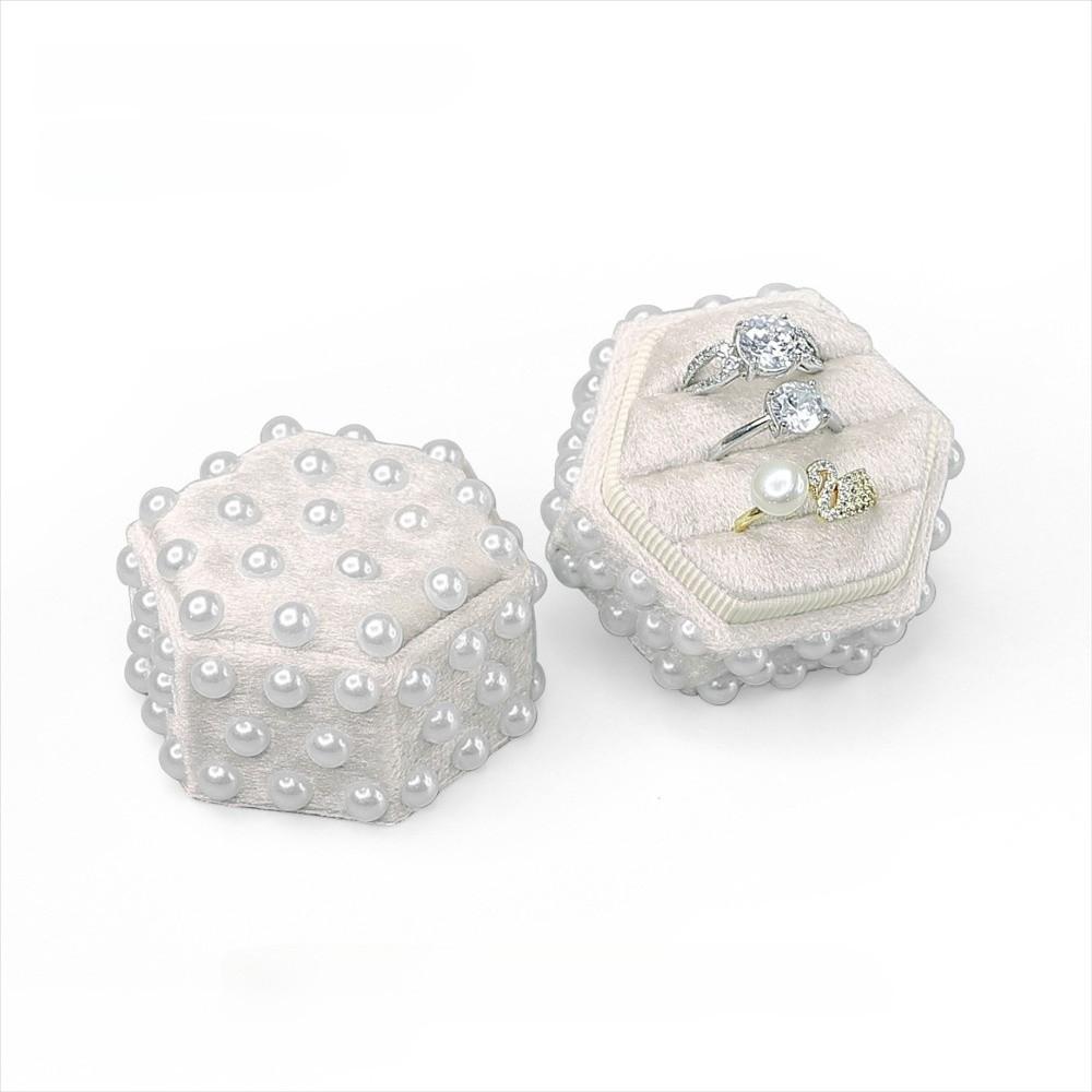 

Бархатная коробочка для кольца с жемчугом, шестиугольная подарочная коробочка для кольца, винтажный держатель для демонстрации колец для свадебной церемонии 3 slots