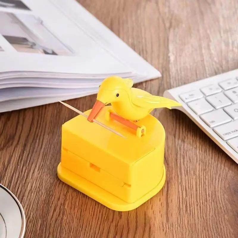 

Duck Detachable Toothpick Storage Box Bird Toothpick Box Dispenser Automatic Push-type Toothpick Holder Table Decoration Holder