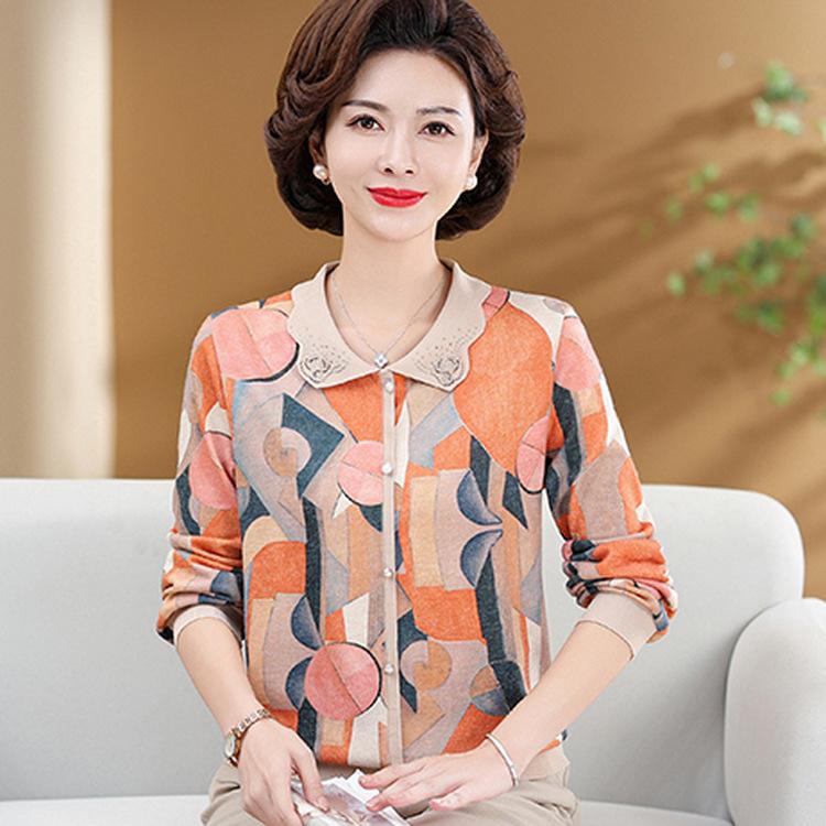 Vêtements de printemps neufs de grand-mère, Petits vêtements, Vêtements pour femmes d'âge moyen et âgées, Hauts à la mode pour mères d'âge moyen sont fins