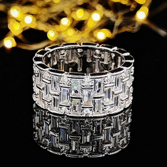 European & American Style Hip Hop Zircon Fashion Ring - Exaggerated Personality Design, Model R6444.