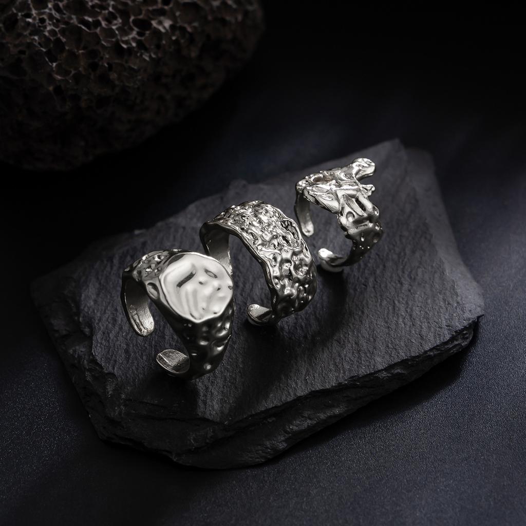 Liquid Metal Ring Men's Light Luxury Niche High-end Retro Fashion Personality Men's Ring Hand Accessories