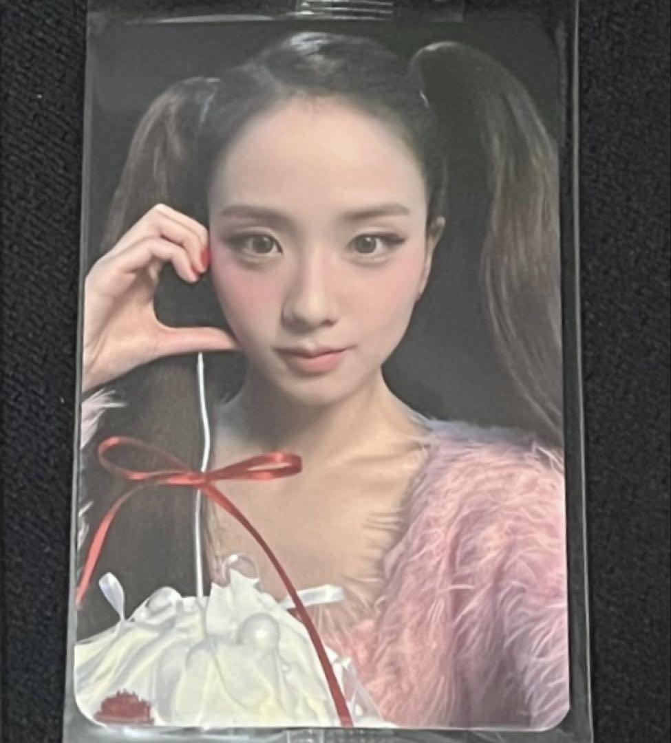 

[USED] BLACKPINK Jisoo AMORTAGE ktown4u autograph session trading card B