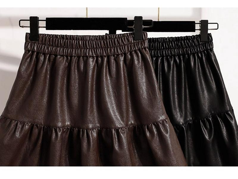 Fluffy Autumn 2025 Women's PU Leather High-Waisted A-Line Pleated Midi Skirt