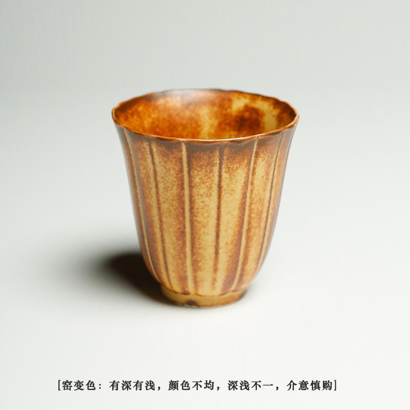 Retro style petal ceramic master cup household characteristics high value tea tea cup kiln change single cup kung fu tea cup
