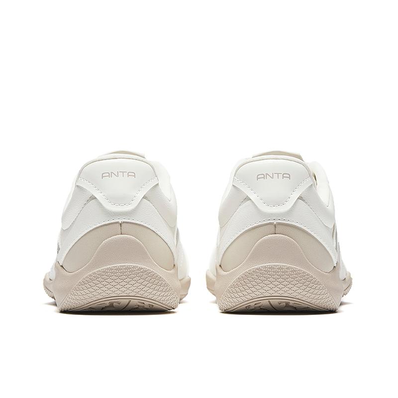 Anta Fashion Retro Versatile Shock Absorbing Wear Resistant Low Top Casual Shoes Women sneaker Ivory 122548886-2