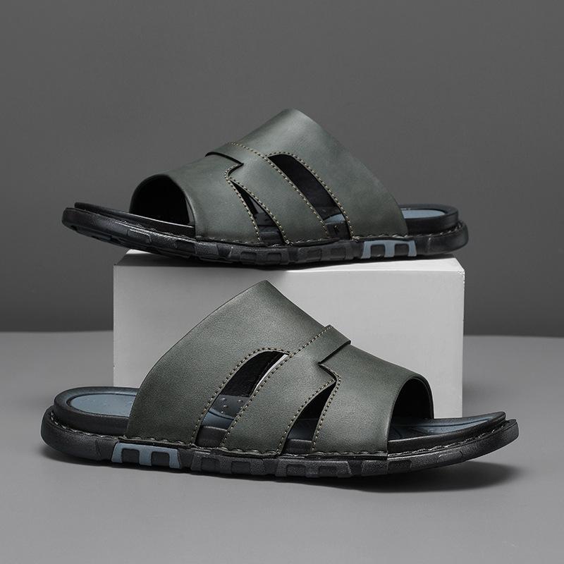 Men's Large Size Non-slip Soft Sole Outdoor Casual Flip-flops & Beach Sandals