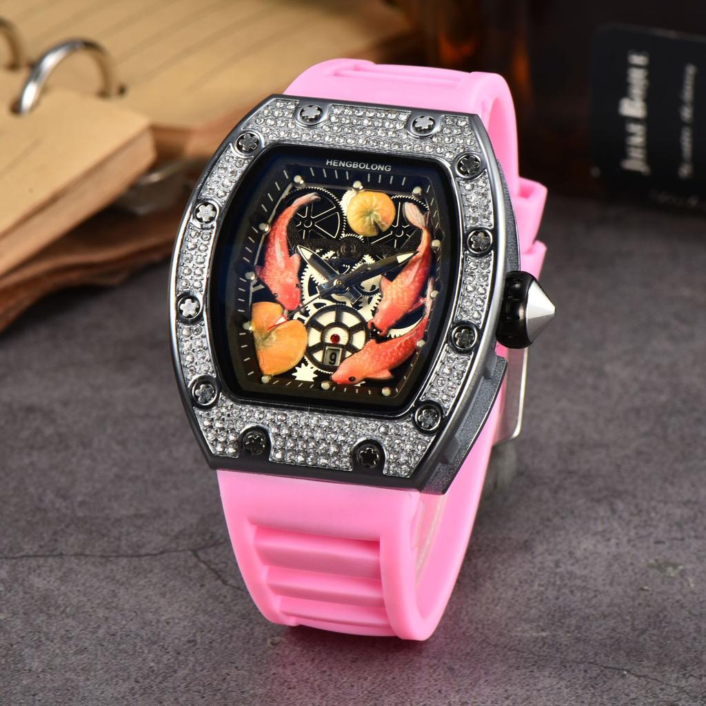 2025 Hengbolong Diamond Quartz Watch Men's Fashion Koi Pattern Strap Calendar Silicone Watch Strap
