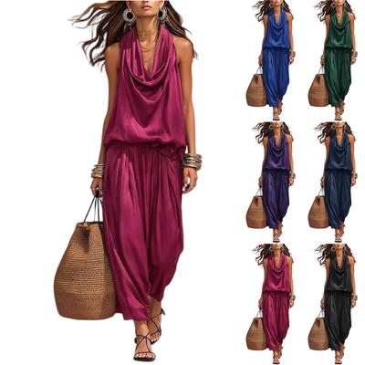 Dámský dvoudílný set: Top bez rukávů s řaseným výstřihem a ležérní volné kalhoty, letní outfit, měkká látka, pohodlný střih