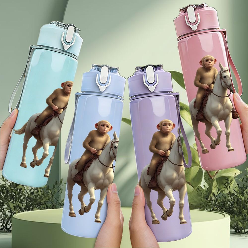 1PC Cowboy Riding Horse Art 750ml Color Plastic Sports Water Bottle Leakproof Flip Straw Lid Suitable for Sports Office Home Use