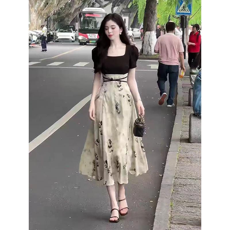 Elegant Summer Guochao Ink Print Dress: Women's Waist-Cinched, Slimming Mid-Length Skirt