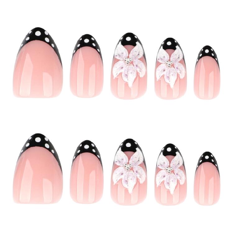 Beautiful Black 3D Floral Press On Nail Set Comfortable Wear Short Over False Nail For Weddings And Gatherings
