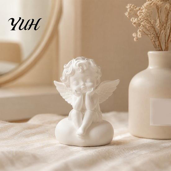 Minimalist Home Accents 3D Printed Little Angel Statue, Small Cherub Figurine, Cute Holding Pla Material Craft Face Guardian Desktop Ornament