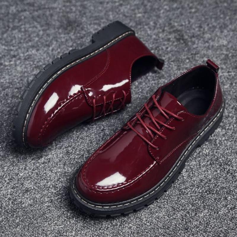 Svarta Herrskor med Rund Tå, Snörning och Tjock Sula, Rea Nya i Retro Lyx Äkta Bekväma 2025 Herrskor i Läder