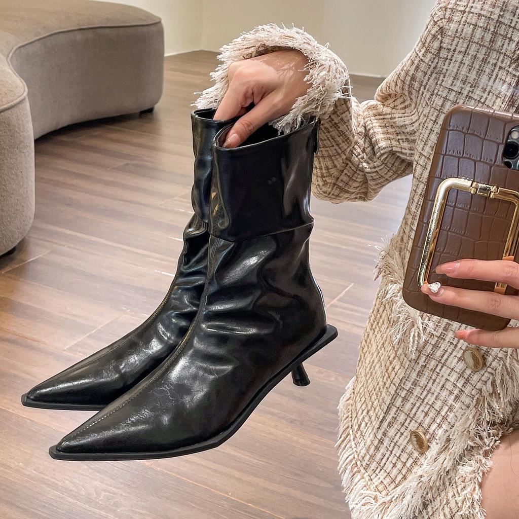 Stylish Retro Pointed High-heeled Short Boots for Women, Autumn Thin-heeled Kittens and Soft Leather Pile Boots for Women