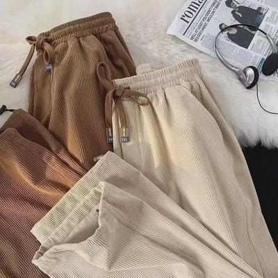 Men's Retro Corduroy Wide-Leg Pants - Autumn/Winter Slim Fit Casual Sweatpants with Drawstring Ankle.
