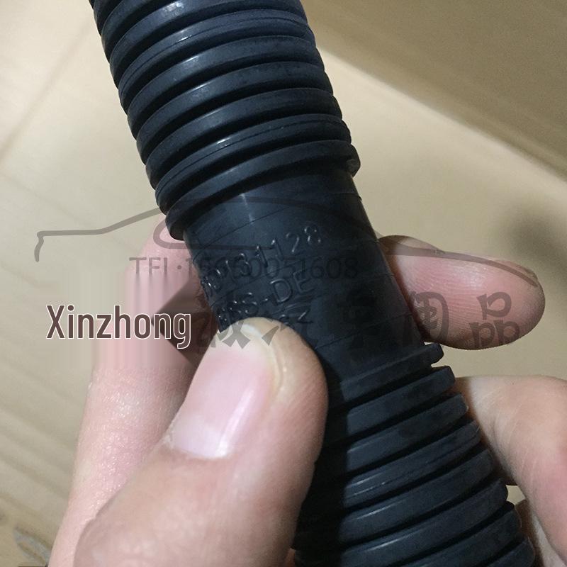 Santana 3000 Zhijun Exhaust Pipe Air Pump Connector (33D131128, 33D131149)