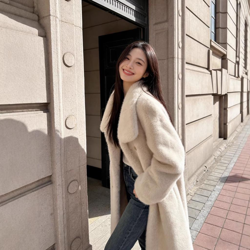 [Severe Winter Heater] Double-breasted British style stand-up collar imitation mink velvet fur integrated fur jacket women's autumn and winter new