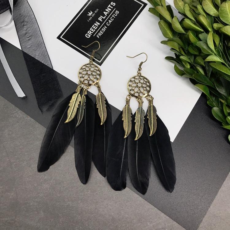 

Винтажные зимние плюшевые серьги-пусеты с перьями, темпераментные длинные серьги с бахромой в богемном стиле, женские аксессуары для ушей для отпуска