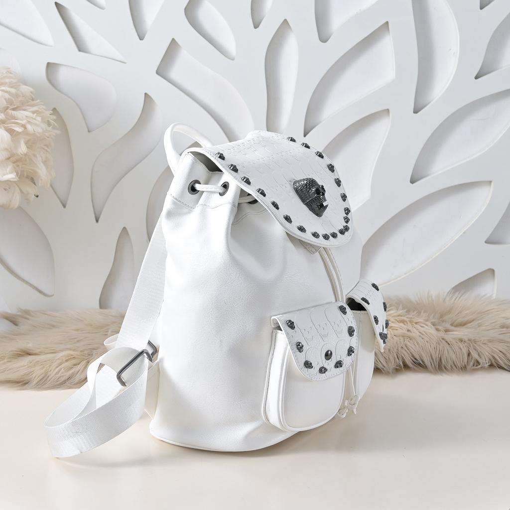 European and American Fashion Retro Women's Bag Street Trend Skull Heavy Metal Motorcycle Hand-held Backpack Women's Backpack