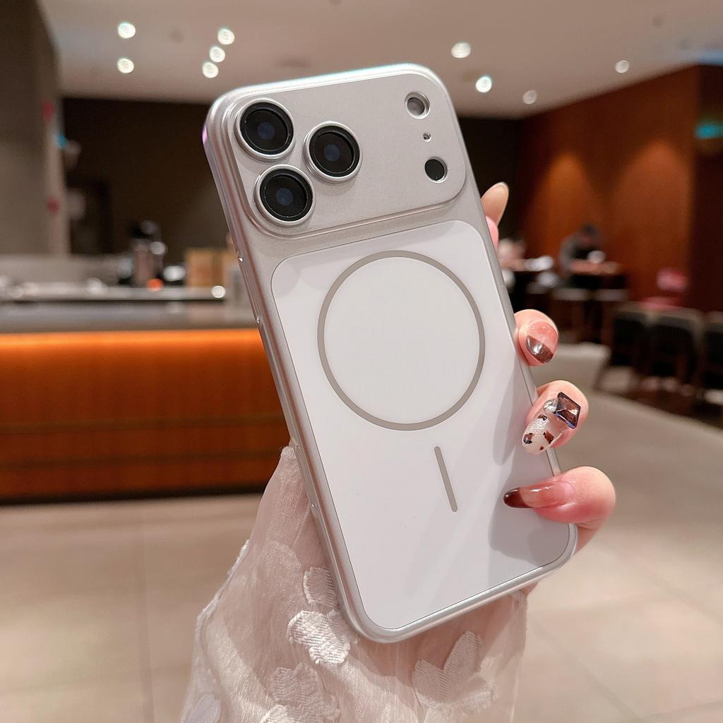 Applicable to Apple 17promax mobile phone case, new magnetic suction iPhone17 matte all-inclusive anti-drop mobile phone case.