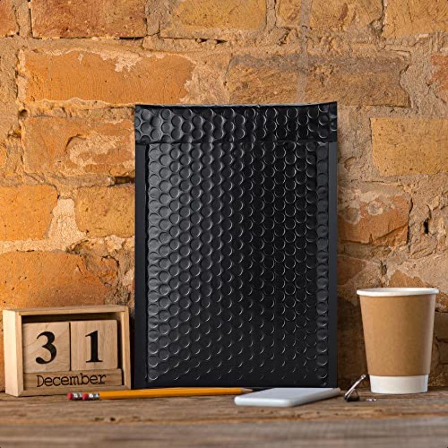 

Полипузырчатые почтовые пакеты 8,5x12 50 шт. Черные Водонепроницаемые Самоклеящиеся Пакеты для Отправки Амортизирующие Мягкие Конверты для Отправки M United States