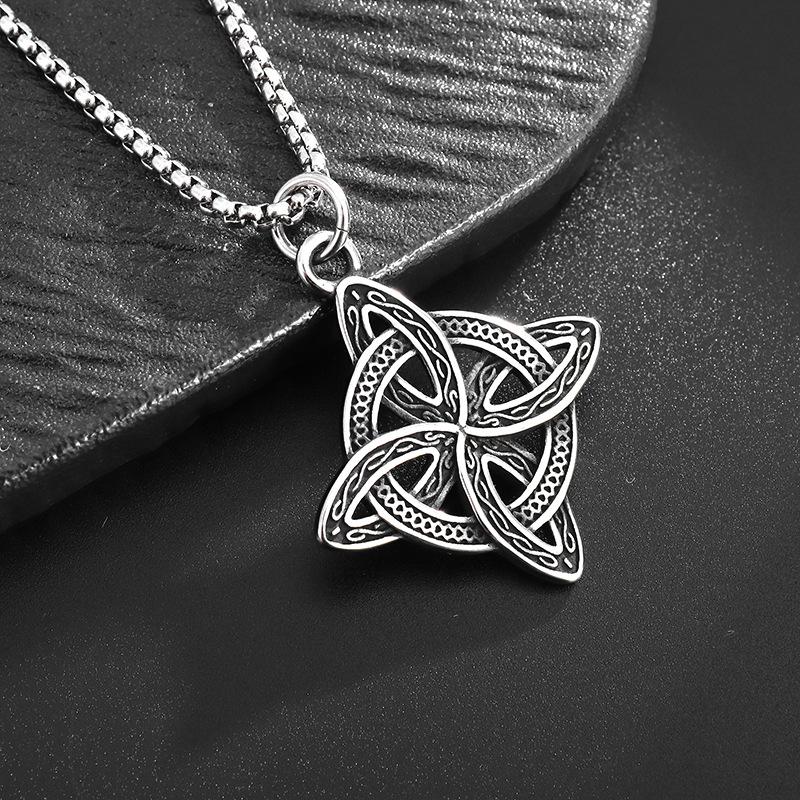 

Pendant Vintage Irish Celtic Knot Hollow Color-preserving Jewelry Necklace 50CM срібний
