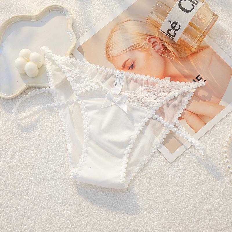 Lady Summer Ultra Thin Pure Desire Sexy Lace Thin Belt Without Trace Low Waist Triangle Briefs
