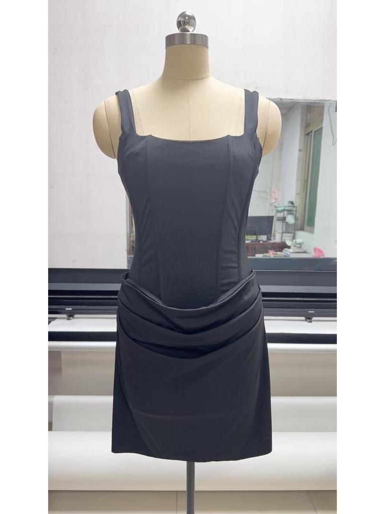 2026 Women's French Style Bodycon Square Neck Sleeveless Dress with Lace-up Waist