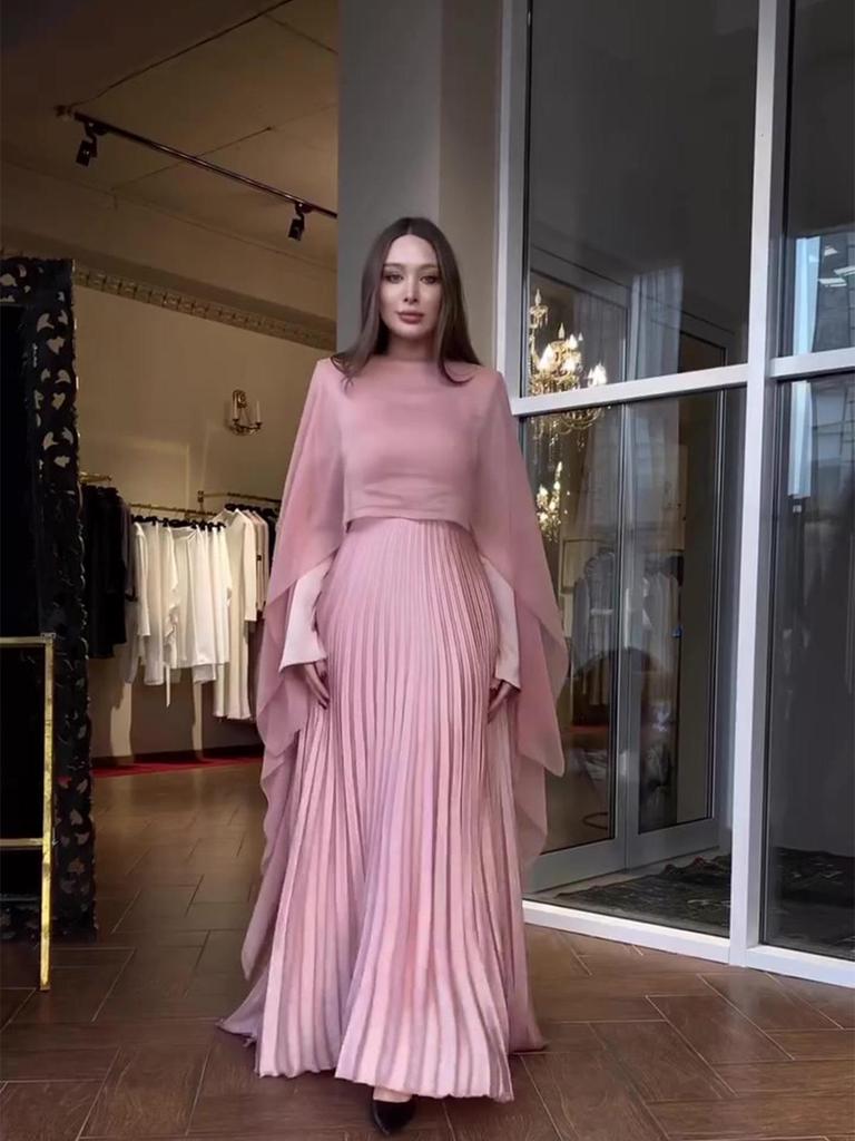 2025 Herbst Rosa Plissiertes Taillenbetontes Langarm-Kleid-Set für Damen