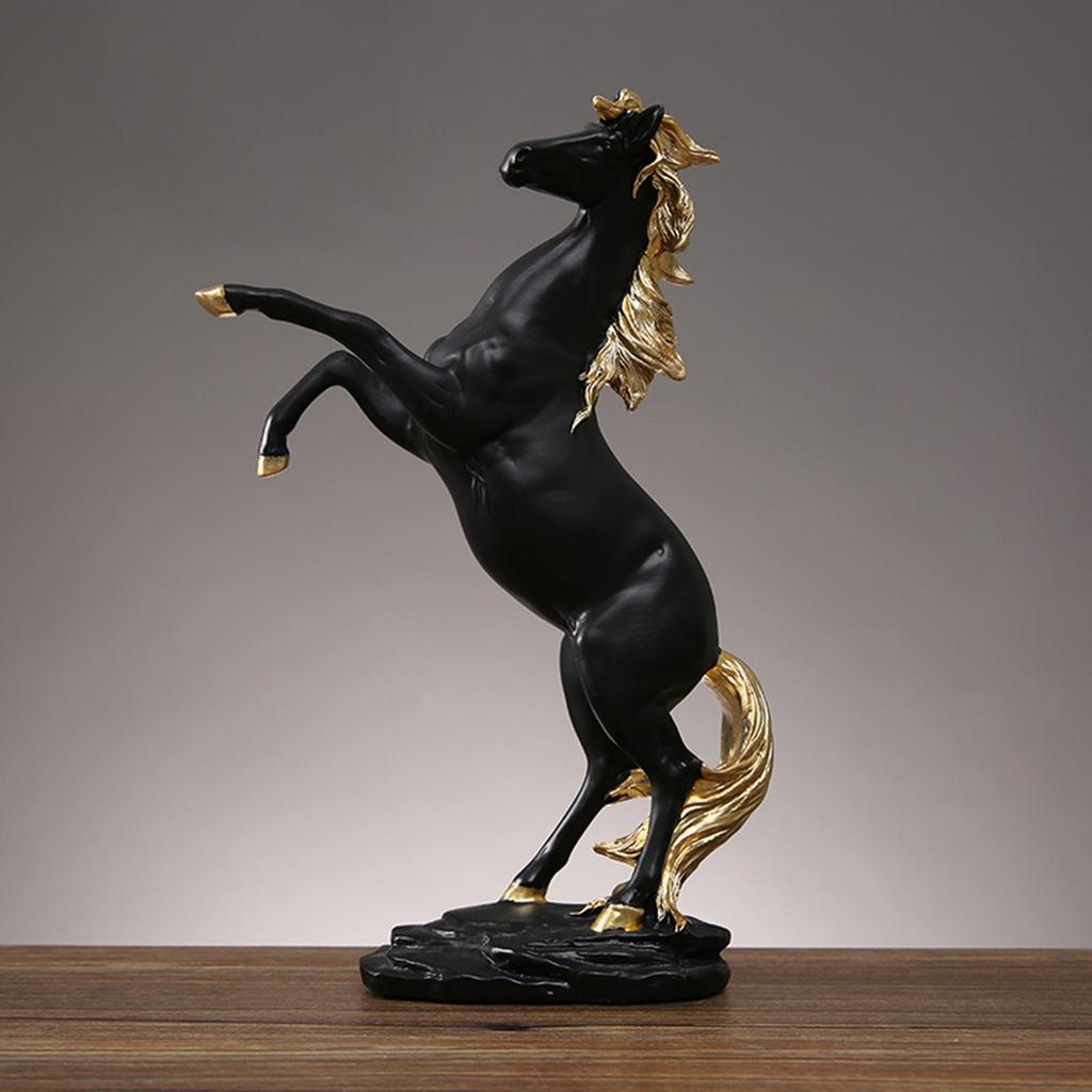 Modern Horse Statue Figurines Model Artwork Collectable Simulation Animal Fengshui for Home Desk Collectible Wine Cabinet Decor