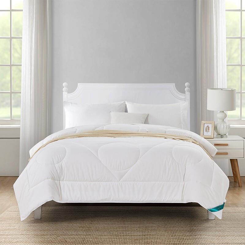 

La Maison de Domitille Luxury Soybean Fiber Quilt