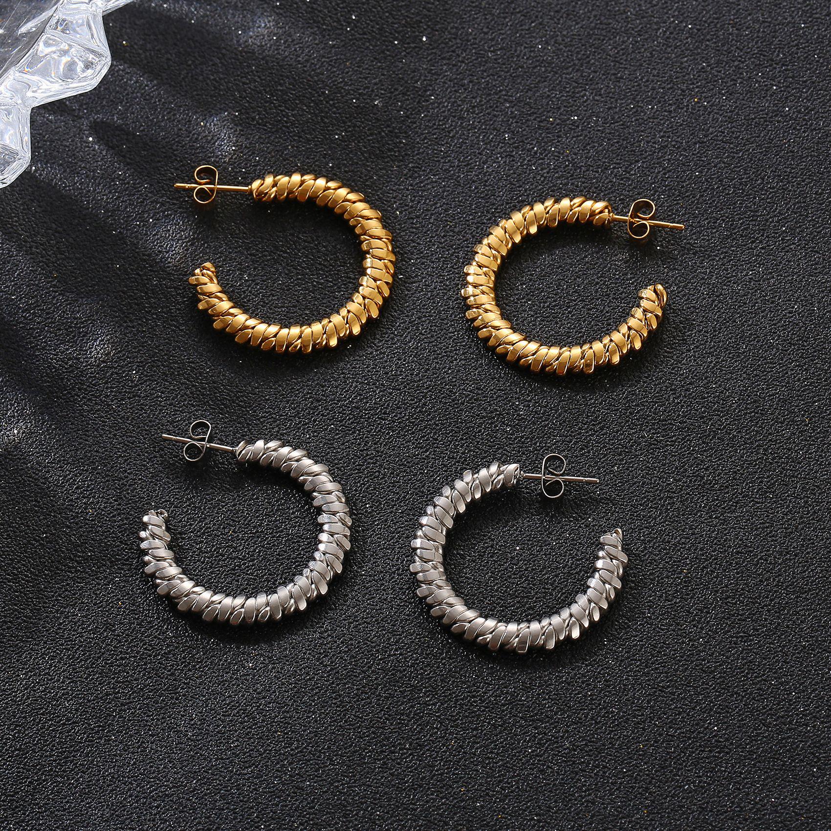 

18K Gold Multi-Strand Twisted Titanium Steel C-Shaped Earrings for Women