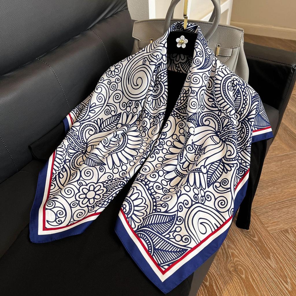Fashion Twist Silk Scarf Color Block Printed Scarf Twill Silk Large Square Scarf 91x91cm Shawl Sunscreen Travel Headscarf