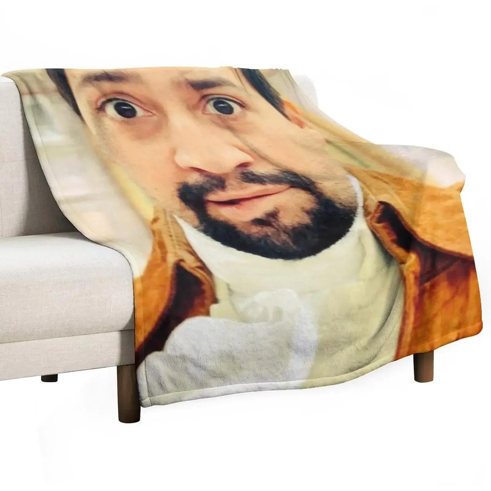 

Lin Manuel Miranda Biting His Lip Throw Blanket Luxury Brand Flannel Fabric Hairy Blankets 75x90cm