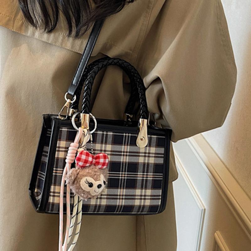 Korean Foreign Style Handbag Women's 2025 New Fashion Plaid Small Square Bag High Value Single Shoulder Messenger Bag Women