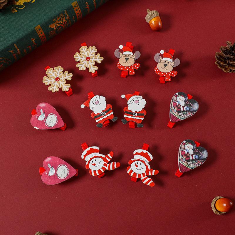 6PCS/SET Popular Christmas cartoon wooden clip with cute and exquisite decoration atmosphere