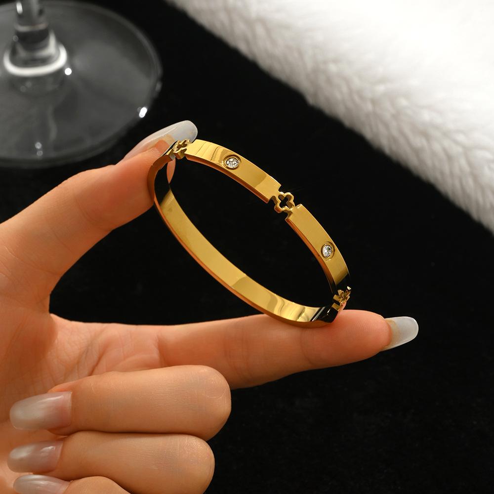 Elegantes Zirkonarmband - Weißer Titanstahl für Damen