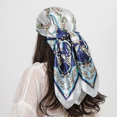 אביזרים – צעיפים ומטפחות