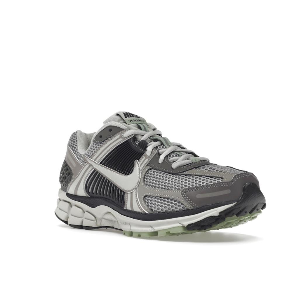Nike Air Zoom Vomero 5 Cobblestone Women Sneakers Grey Light-Bone FB8825-001