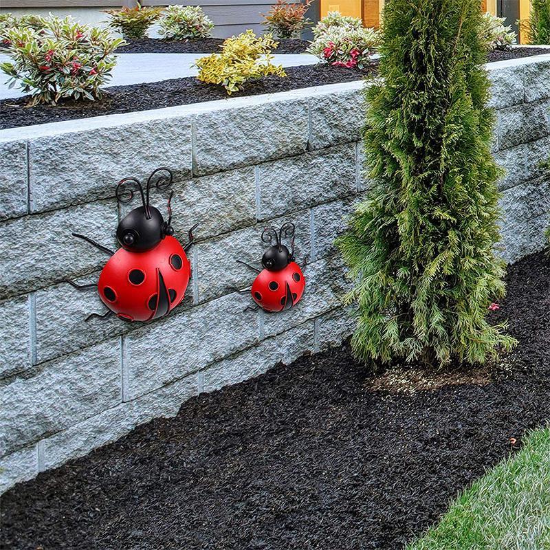 1PC Garden Sculpture Wall Metal Ladybug, Courtyard Hanging Decoration Ladybug Wall Decoration, Iron Ladybug Ornament