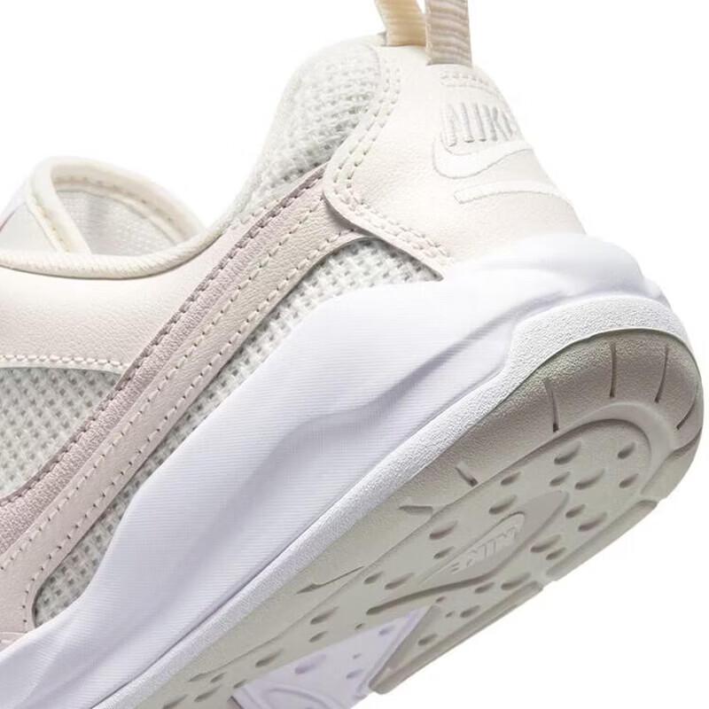 Jordan Women's CMFT ERA Casual Sport Shoes