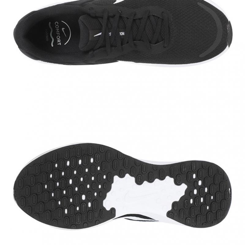 Nike W Running Shoe Revolution 7